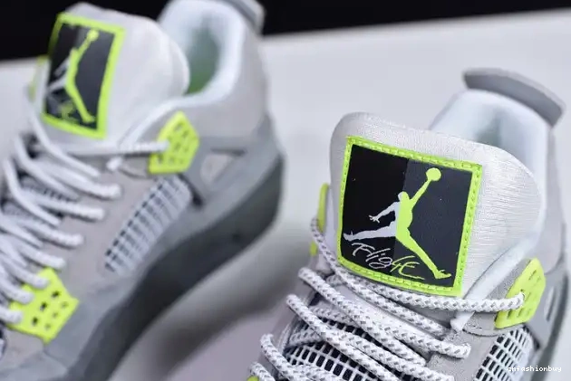 SE CT5342-007 Neon 4 Air Jordan 0615